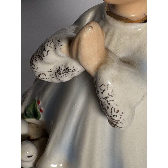 Vintage Josef Original Christmas Angel Rotating Music Box Silent Night - Picture 12 of 14